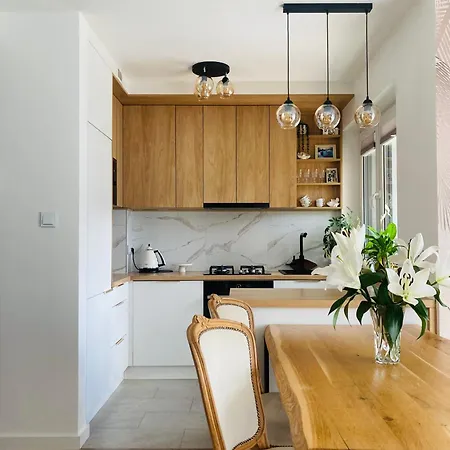 Lägenhet To Meet Rzeszów